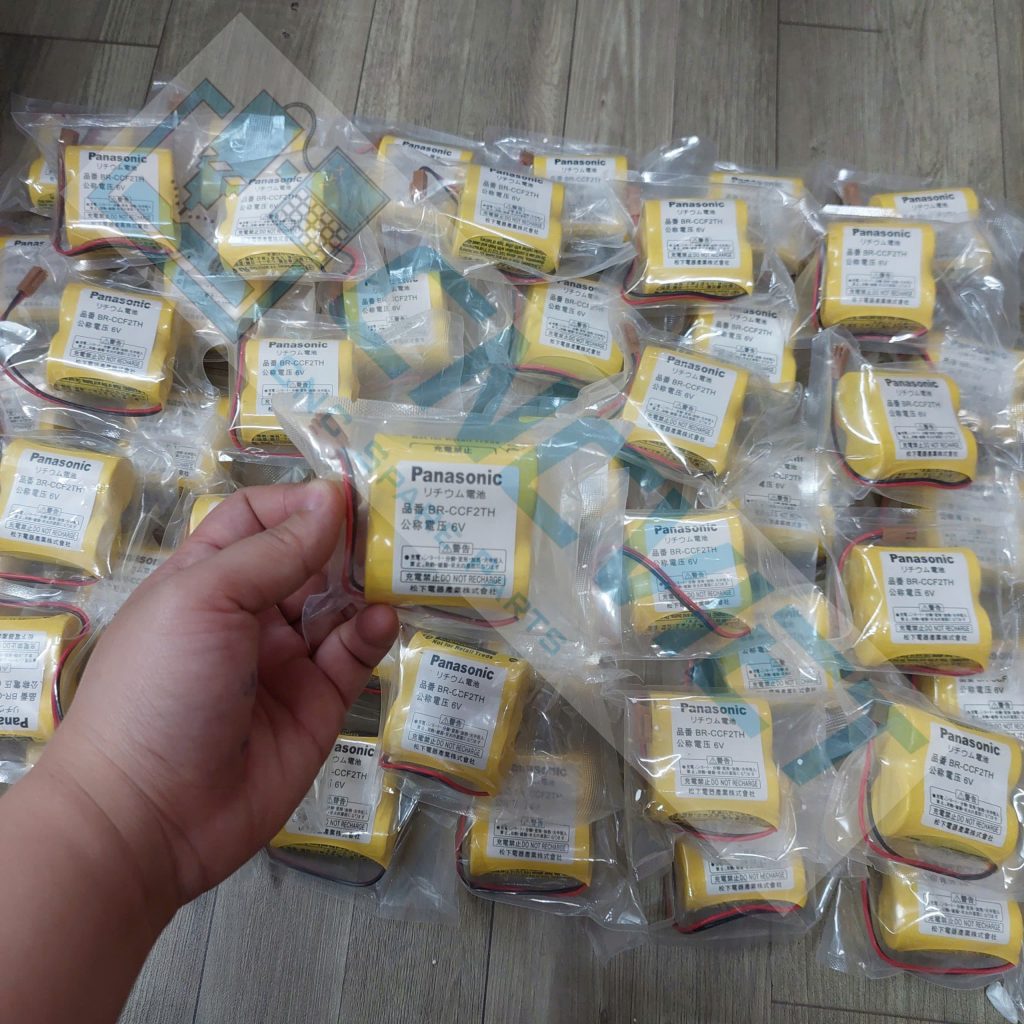 Pin Panasonic BR-CCF2TH 6V 5000mAh chính hãng, thay thế chuẩn cho Fanuc A98L-0001-0902, A06B-6073-K001. Dùng cho CNC Fanuc 16i/18i/21i, 0i, servo driver, nuôi encoder. Mới 100%, an toàn không chảy nước. Giao nhanh, hỗ trợ kỹ thuật.